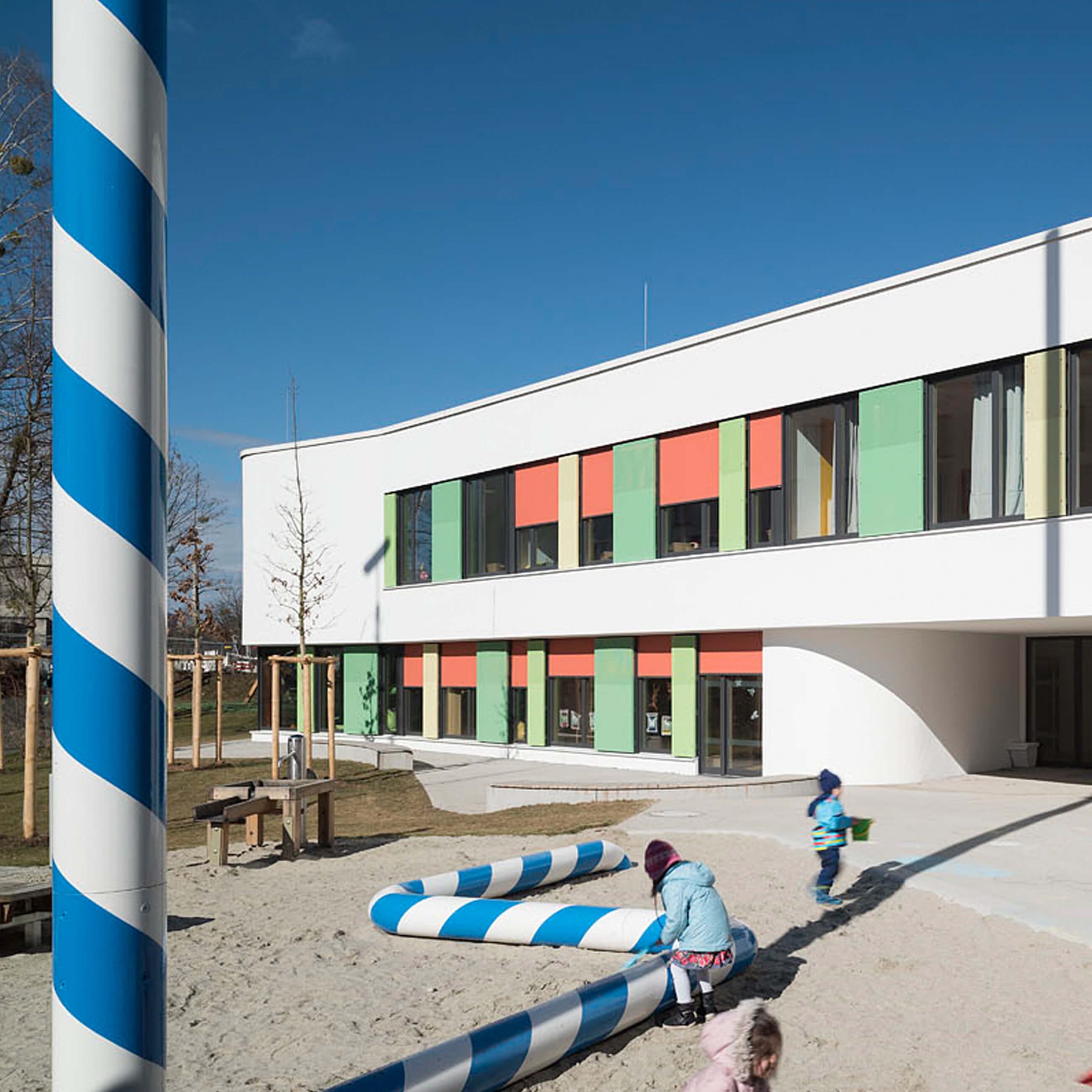 maiwurm, haus für kinder, baumkirchen, 2017